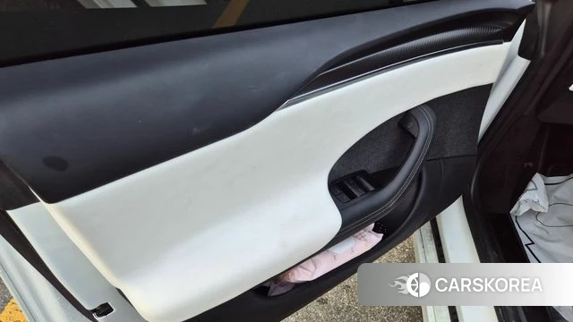 Tesla Model S 2023 Белый из Кореи, фото 5
