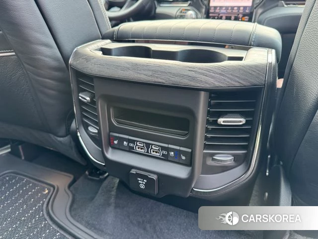 Dodge Lampicup 2026 Черный из Кореи, фото 5