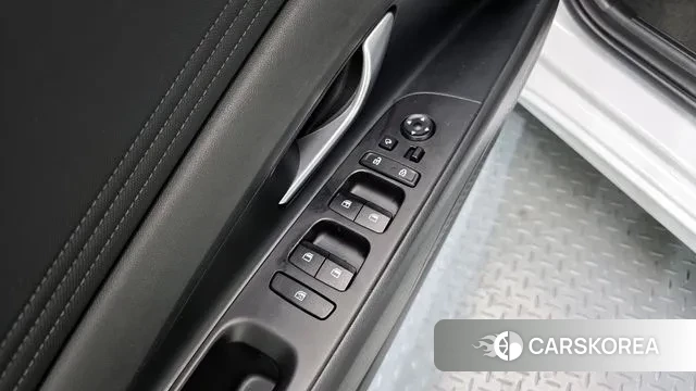 Hyundai Avante Hybrid (CN7) 2021 Белый из Кореи, фото 5