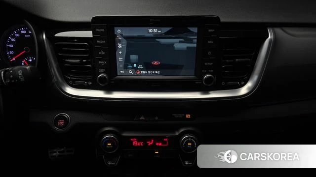 Kia Stonic 2019 Белый из Кореи, фото 5