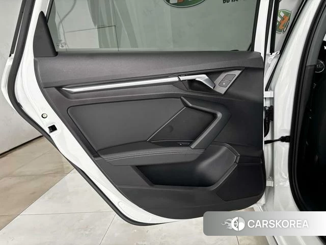 Audi A3 2024 Белый из Китая, фото 5