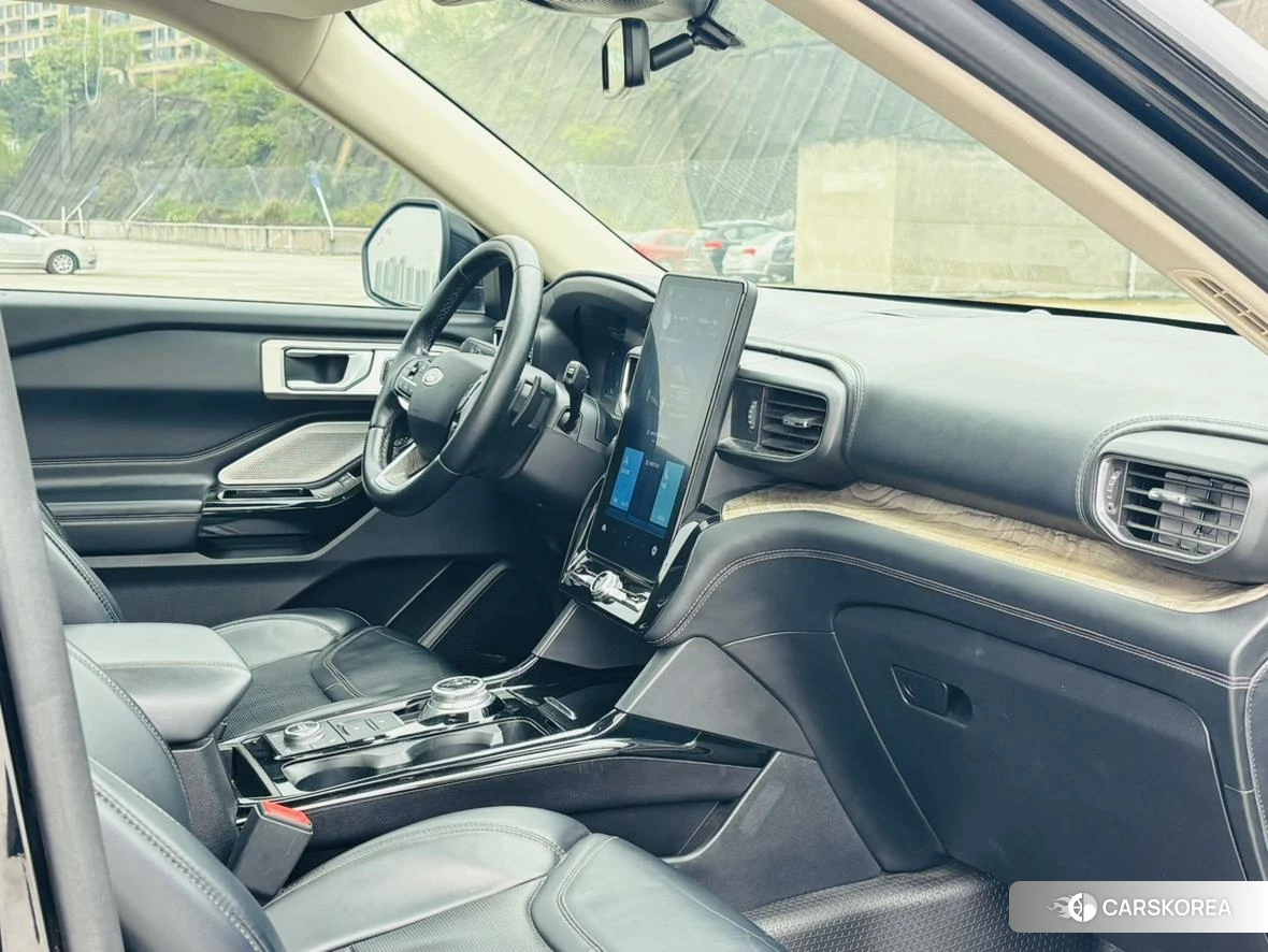 Ford Explorer 2020 Черный из Китая, фото 5
