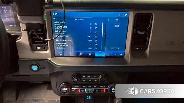 Ford Bronco 6th Generation 2024 Серебристо-серый из Кореи, фото 5