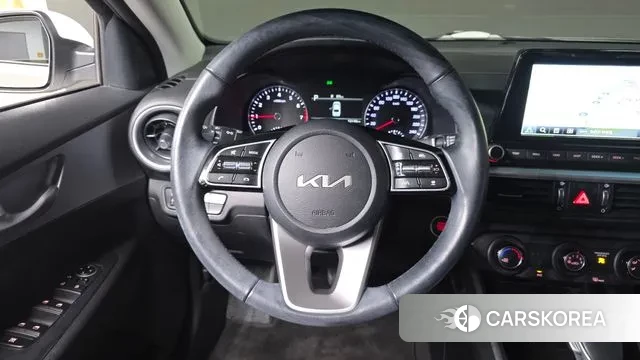 Kia The New K3 2nd generation 2022 Белый из Кореи, фото 5