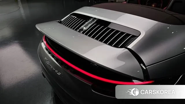 Porsche 911(992) 2024 Серый из Кореи, фото 5