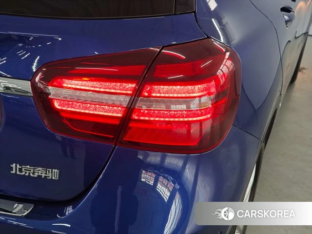 Mercedes-Benz GLA 2018 Синий из Китая, фото 5