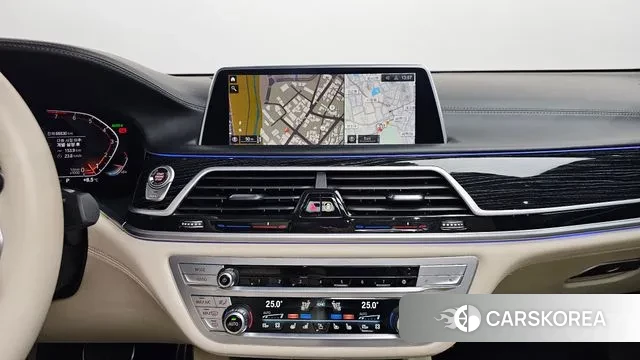 BMW 7 Series (G11) 2021 Белый из Кореи, фото 5