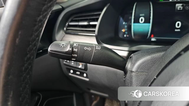 Kia K7 Premier 2020 Белый из Кореи, фото 5