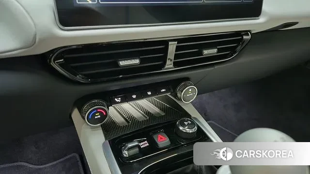 Lotus Emira 2024 Темно-зеленый из Кореи, фото 5