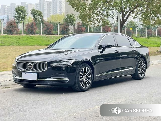 Volvo S90 2023 Черный из Китая, фото 5