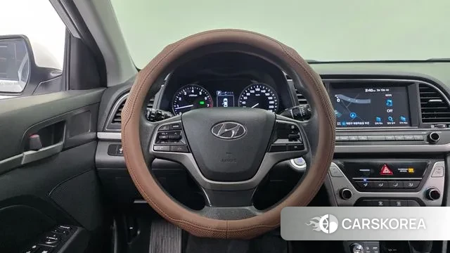 Hyundai Avante AD 2018 Белый из Кореи, фото 5