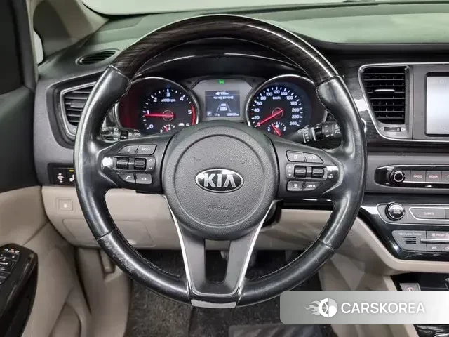 Kia The New Carnival 2018 Черный из Кореи, фото 5