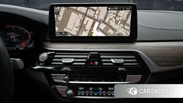 BMW 5 Series (G30) 2022 Черный из Кореи, фото 5