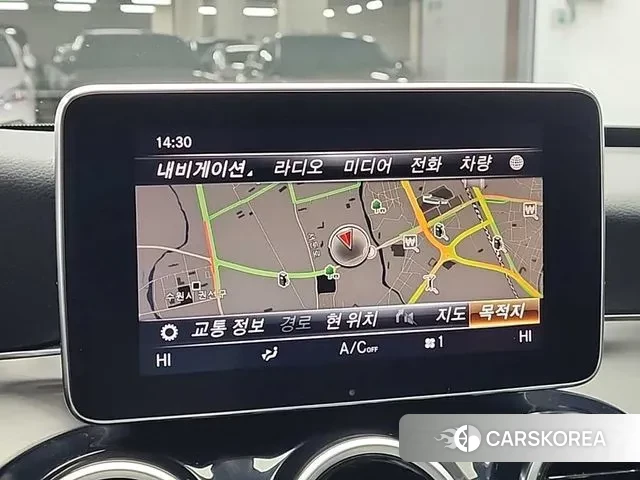 Mercedes-Benz C-Class W205 2018 Белый из Кореи, фото 5