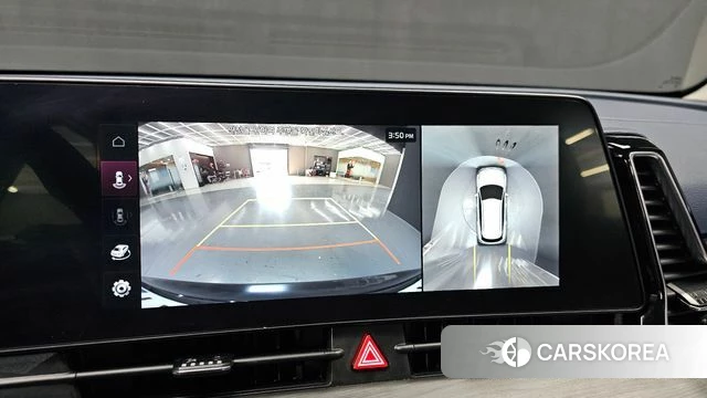 Kia Sportage 5th Generation Hybrid 2023 Белый из Кореи, фото 5