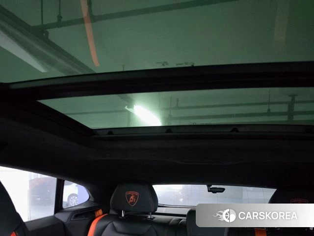 Lamborghini Urus 2026 Черный из Кореи, фото 5