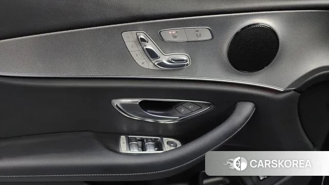 Mercedes-Benz E-Class W213 2018 Черный из Кореи, фото 5