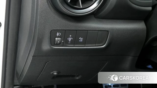 Hyundai The New Kona 2021 Белый из Кореи, фото 5