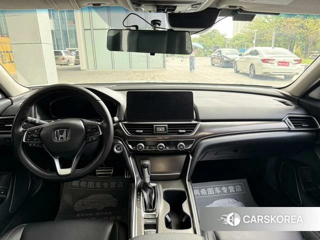 Honda Accord 2022 Белый из Китая, фото 5