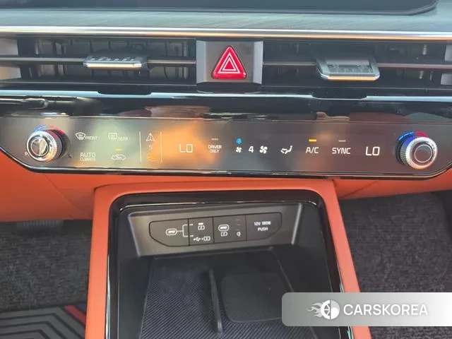 Kia The New K5 Hybrid 3rd generation 2025 Серебристо-серый из Кореи, фото 5