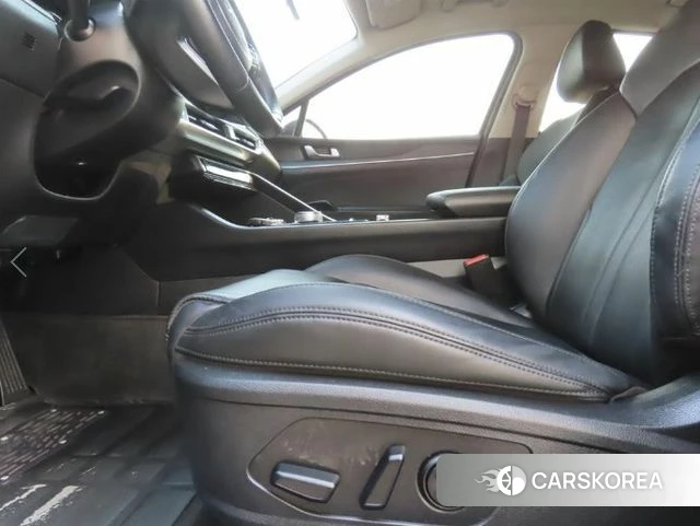 Kia K5 3rd generation 2022 Черный из Кореи, фото 5