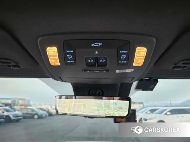 Toyota Sienna 4th Generation 2022 Белый из Кореи, фото 5