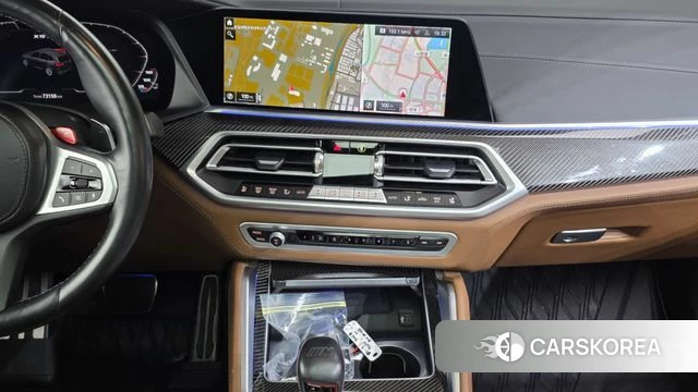 BMW X5M (G05) 2023 Черный из Кореи, фото 5