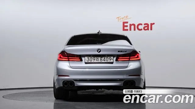 BMW 5 Series (G30) 2018 Серебряный из Кореи, фото 5