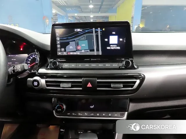 Kia Seltos 2022 Белый из Кореи, фото 5