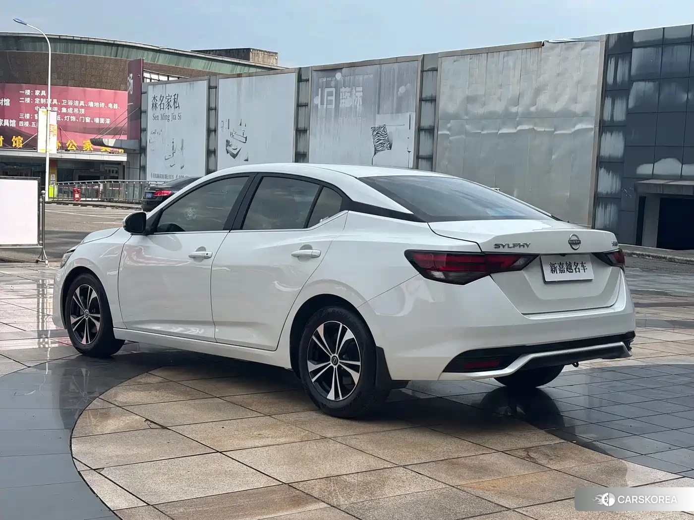Nissan Sylphy 2024 Белый из Китая, фото 5