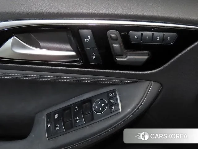 Infiniti QX30 2019 Черный из Кореи, фото 5