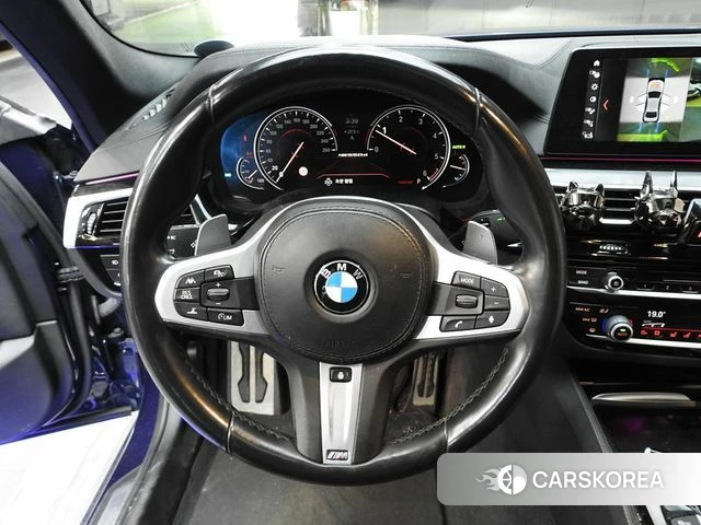 BMW 5 Series (G30) 2018 Синий из Кореи, фото 5
