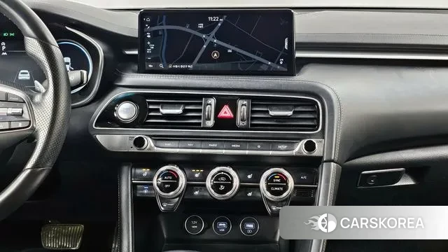 Genesis The New G70 2022 Красный из Кореи, фото 5