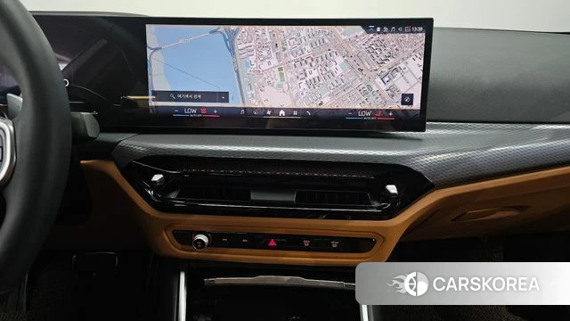 BMW 3 Series (G20) 2025 Белый из Кореи, фото 5