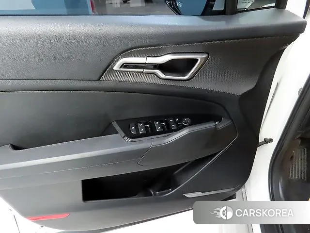 Kia Sportage 5th Generation 2021 Белый из Кореи, фото 5