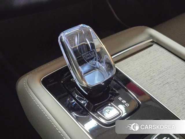Volvo XC90 second Generation 2026 Белый из Кореи, фото 5