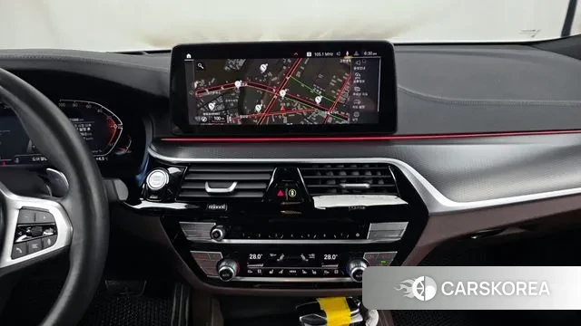 BMW 6 Series GT (G32) 2022 Белый из Кореи, фото 5