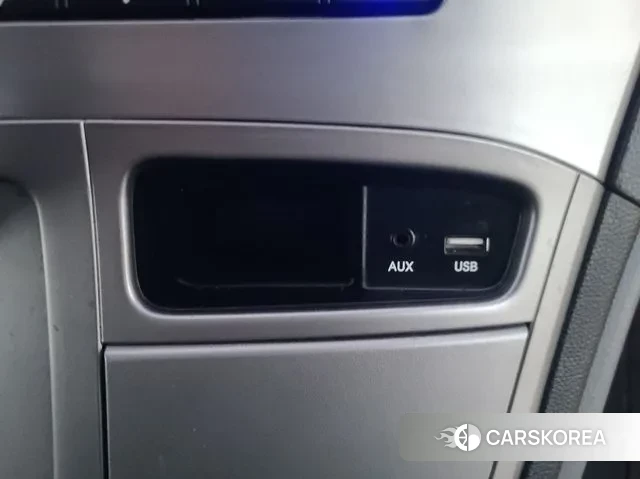 Hyundai The New Grand Starex 2018 Черный из Кореи, фото 5