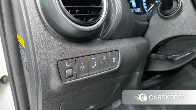 Hyundai Kona 2018 Белый из Кореи, фото 5