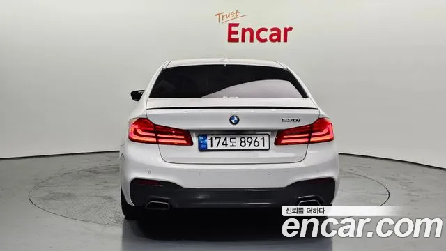 BMW 5 Series (G30) 2019 Белый из Кореи, фото 5