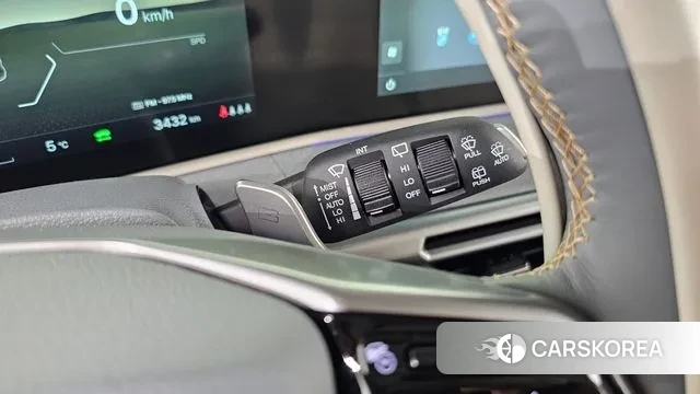 Ssangyong Torres EVX 2024 Черный из Кореи, фото 5