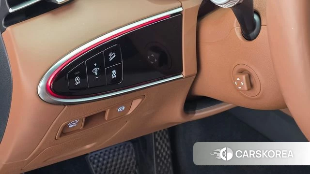 Genesis GV70 2023 Белый из Кореи, фото 5