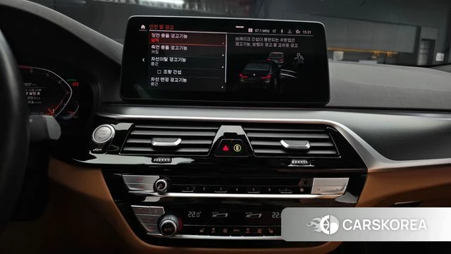 BMW 5 Series (G30) 2021 Черный из Кореи, фото 5