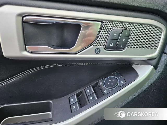 Ford Explorer 6th Generation 2021 Черный из Кореи, фото 5