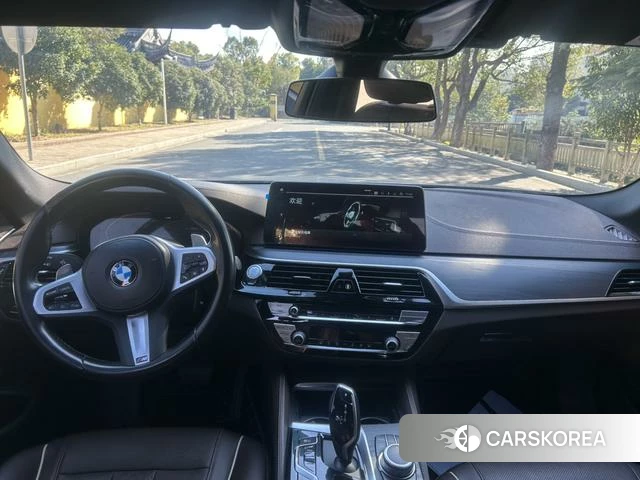 BMW 5 series 2022 Черный из Китая, фото 5