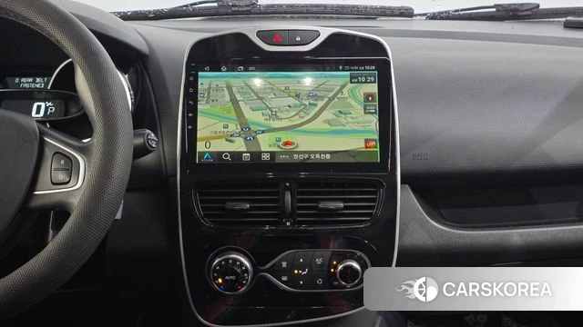 Renault Korea (Samsung) Clio 2018 Красный из Кореи, фото 5