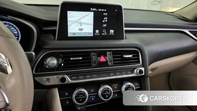 Genesis G70 2019 Черный из Кореи, фото 5