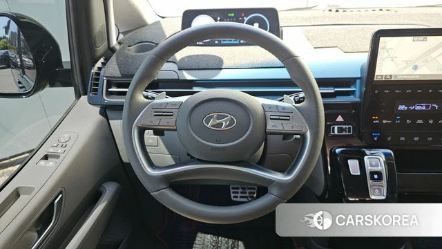 Hyundai Staria 2023 Черный из Кореи, фото 5