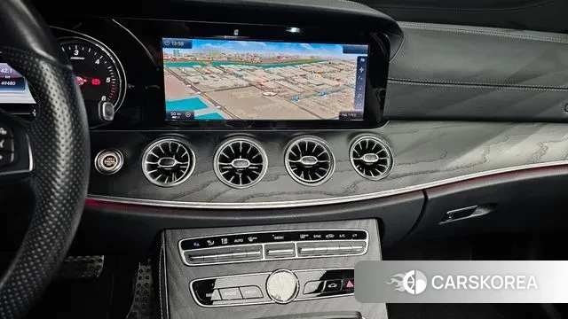 Mercedes-Benz E-Class W213 2018 Белый из Кореи, фото 5