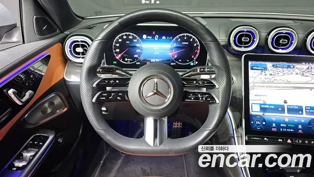 Mercedes-Benz C-Class W206 2022 Светло-серебряный цвет из Кореи, фото 5